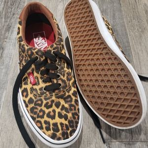 Leopard Vans Sneakers size US 9